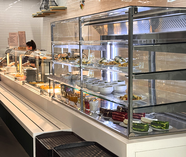 Атмосфера и подача блюд